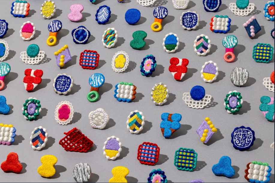 刺繍イヤリング