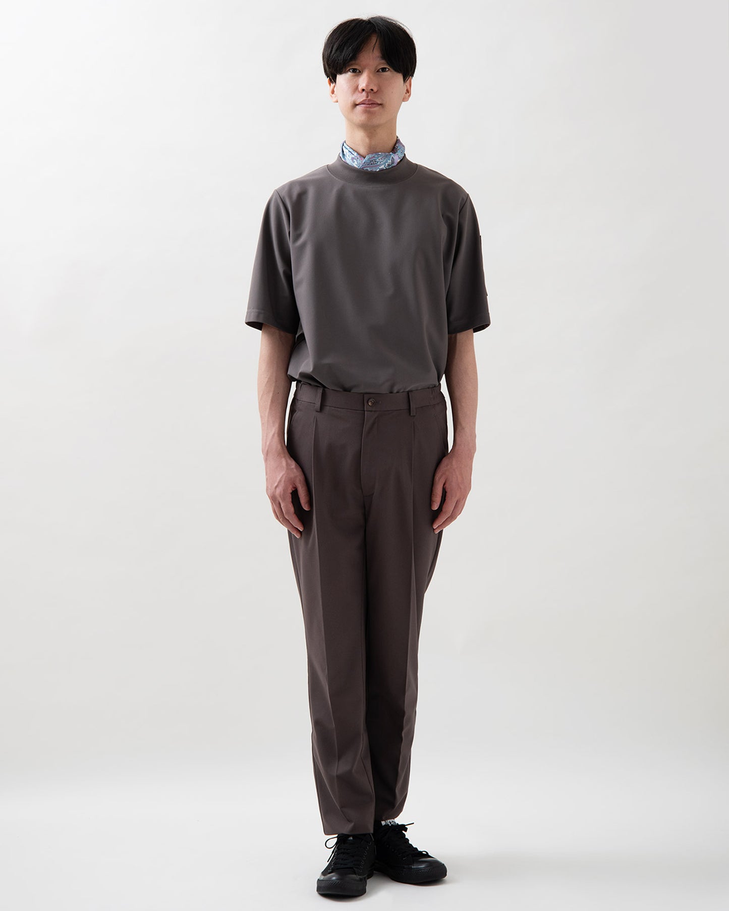 モックネック半袖ニットシャツ