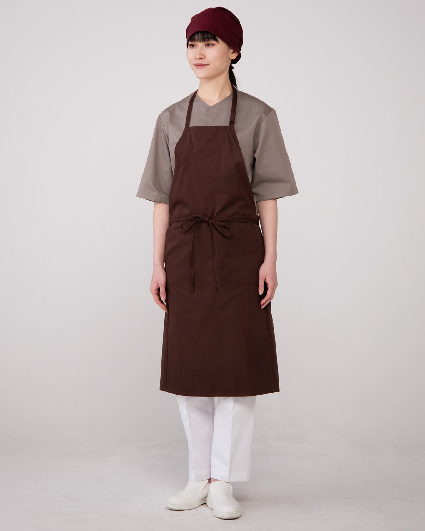 胸付きエプロン