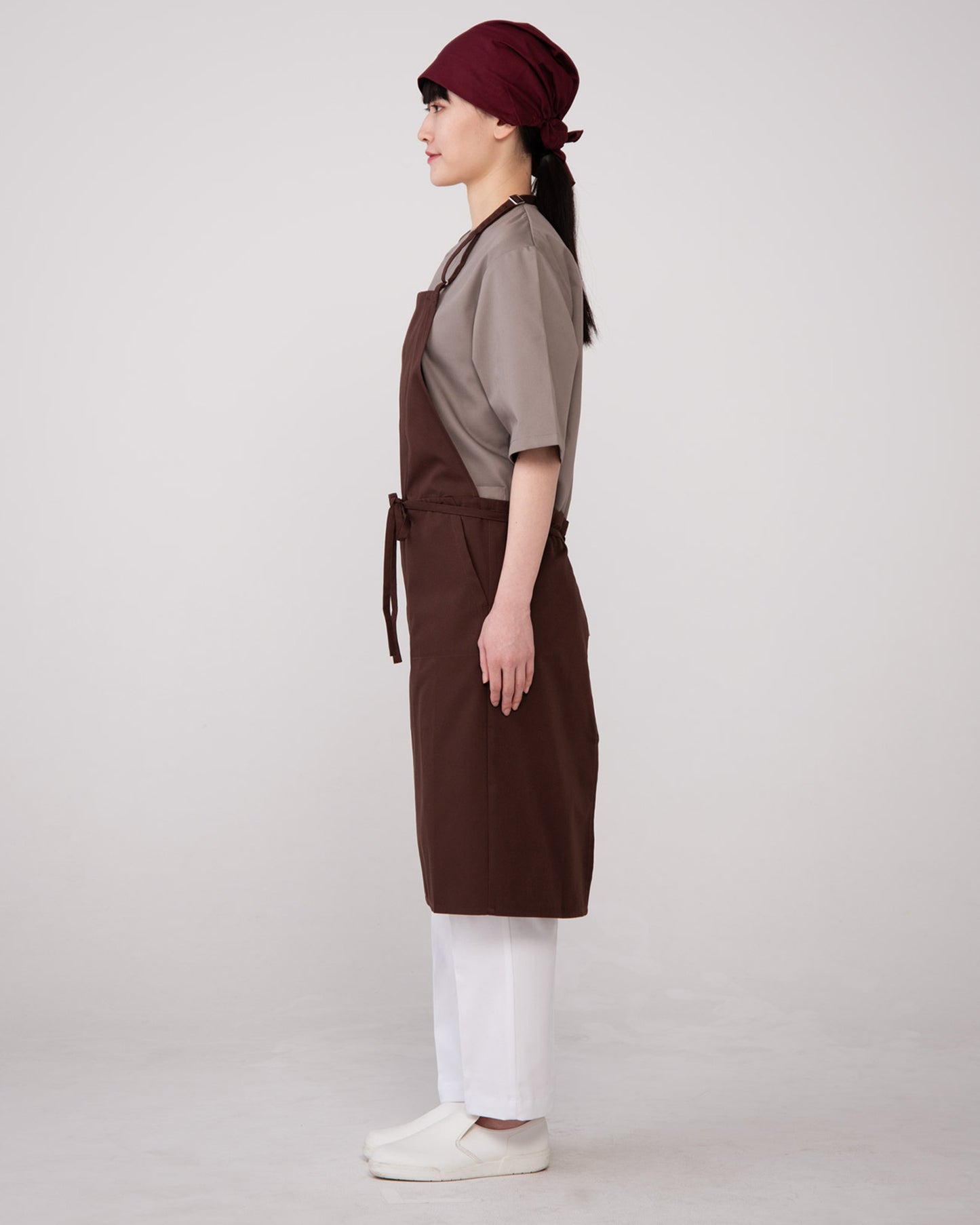 胸付きエプロン