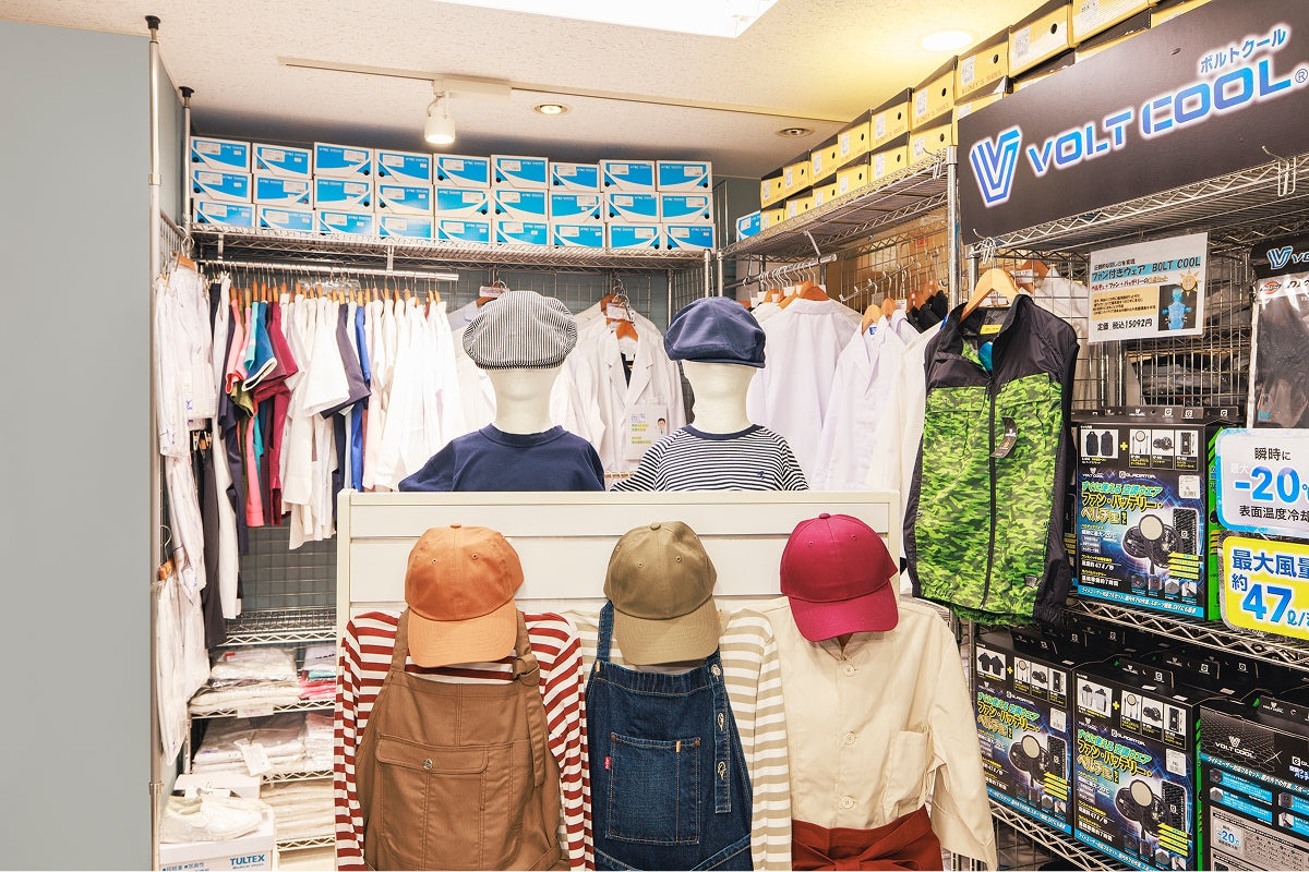 bic uniform 池袋店