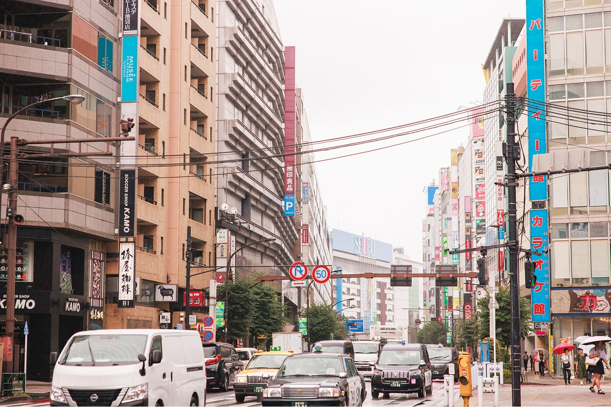 bic uniform 池袋店