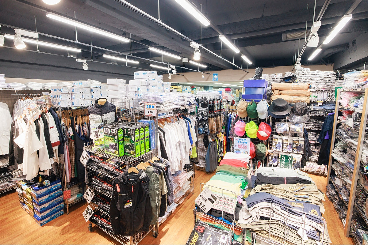 三光白衣 新宿本店