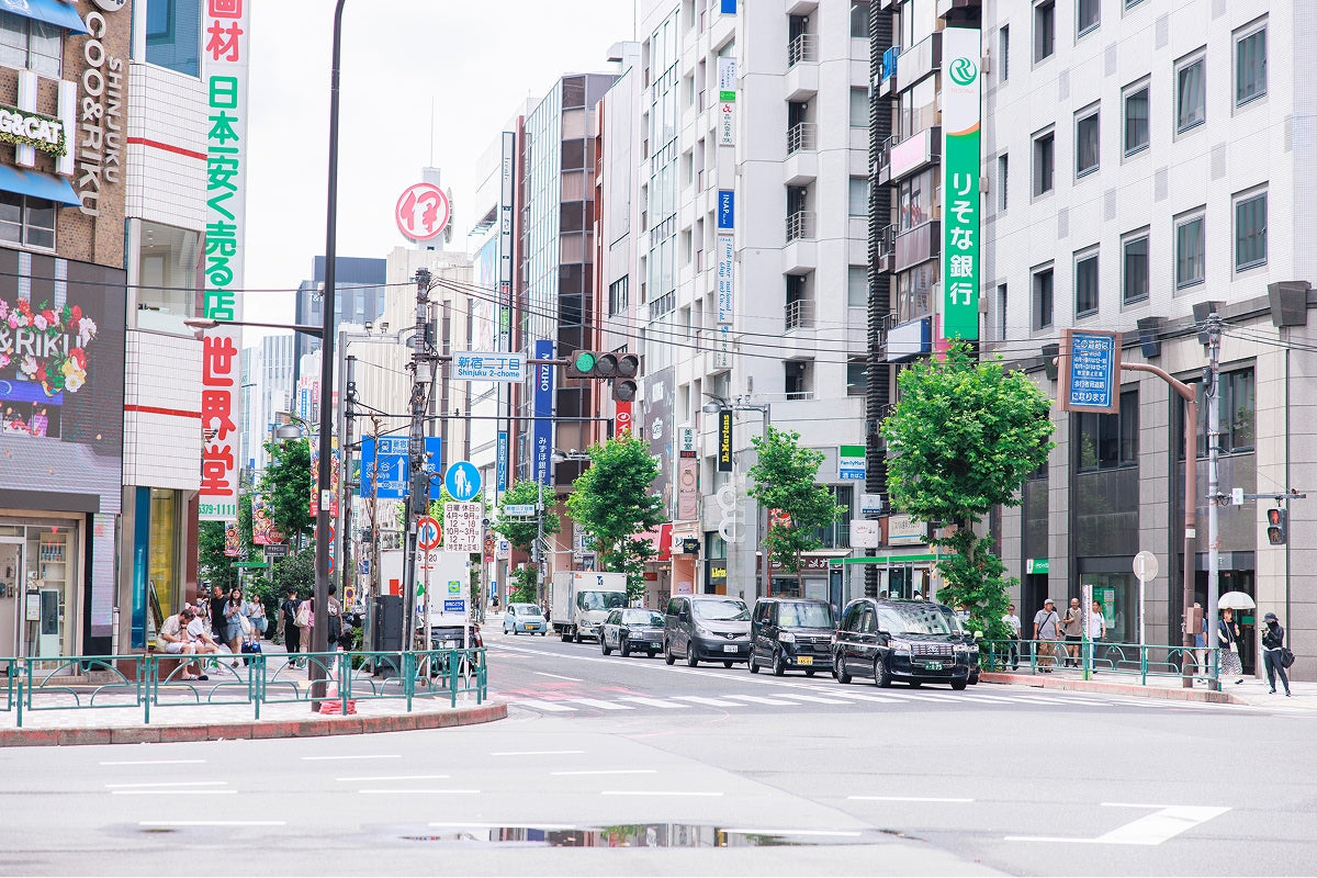 三光白衣 新宿本店